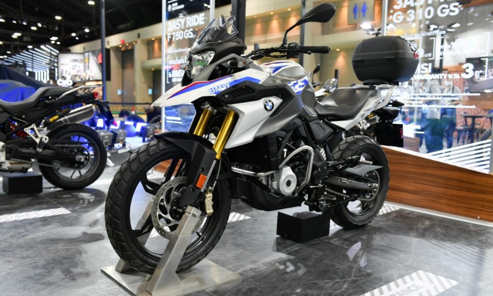 Cận cảnh mô tô 300cc đến từ Thái Lan giá chỉ 71 triệu đồng