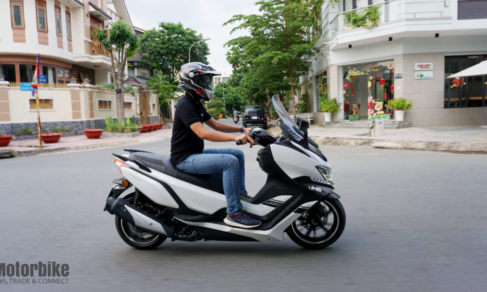 Xe tay ga đẹp như Yamaha XMax 250 biker Việt phát thèm