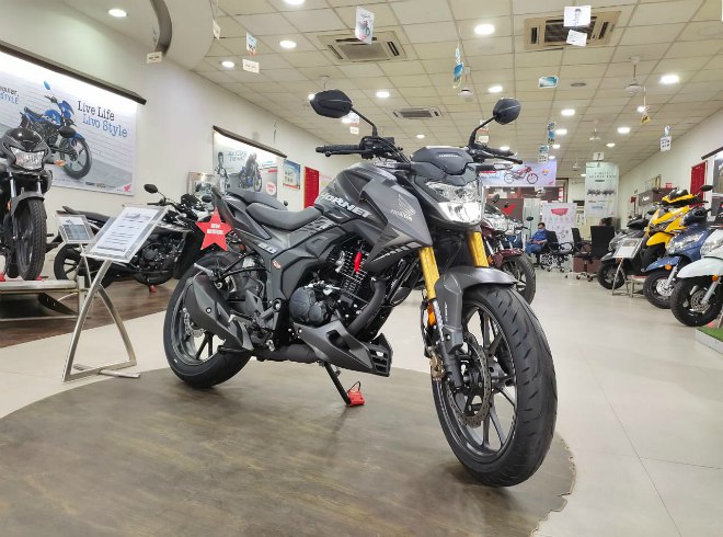 honda hornet bs vi