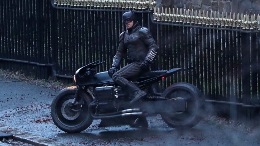 Siêu mô tô Harley-Davidson Fat Bob trong The Batman 2022
